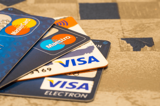 Premium credit cards use in Singapore