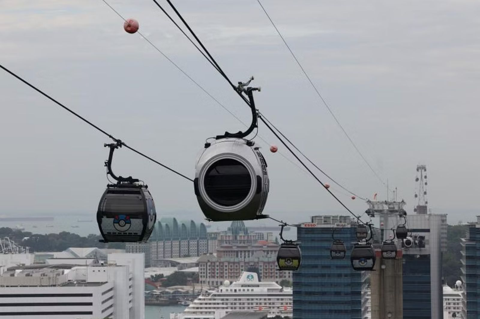 Singapore Cable Car Unveils